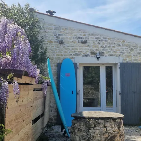 La Surfhouse Oleronaise بيت شباب *