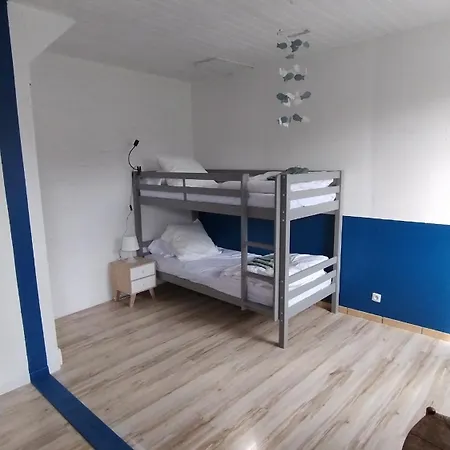 La Surfhouse Oleronaise بيت شباب *